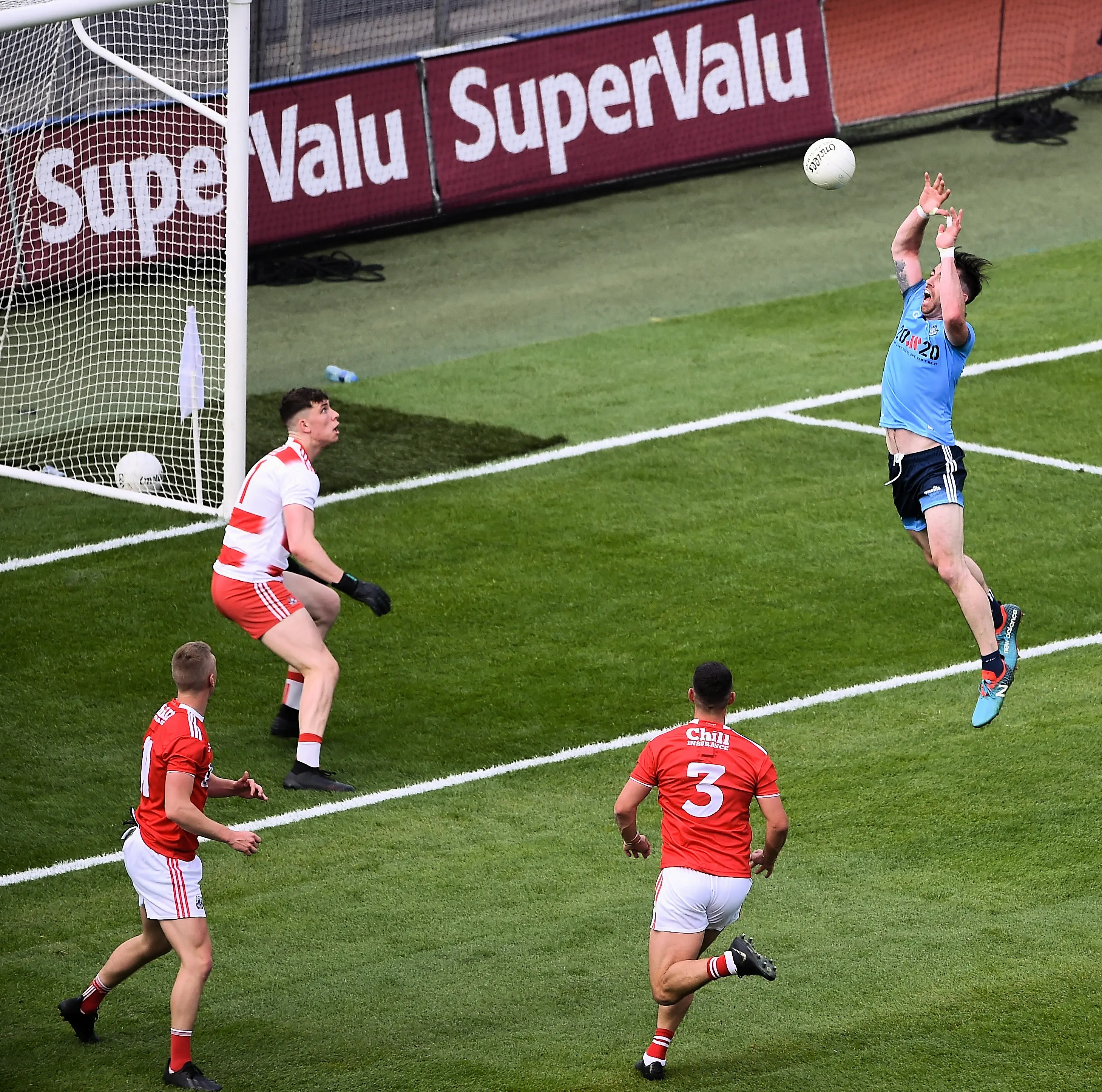 Cork hit by late burst but not before unsettling Dublin