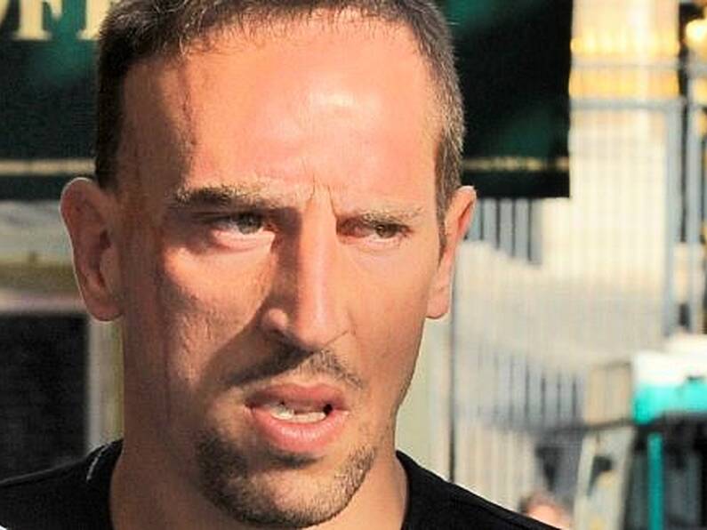 Franck Ribery completes Fiorentina move