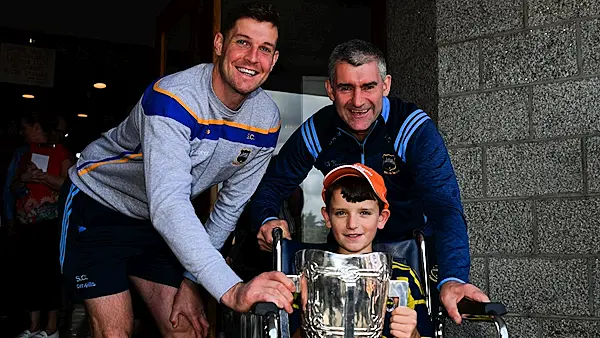 Pics: Tipp's All-Ireland winning hurlers begin celebrations by visiting two Children's Hospitals