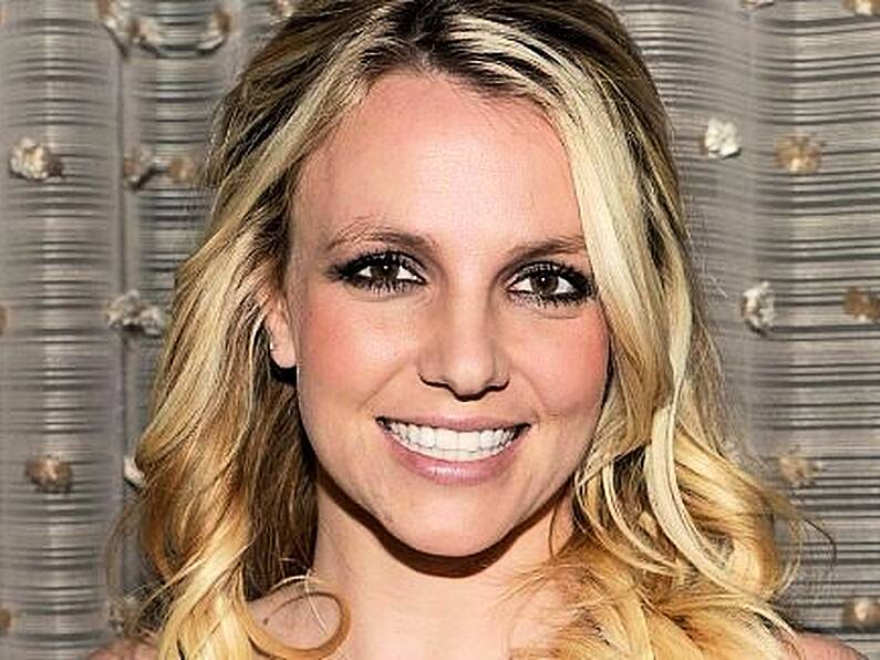 Britney Quarantines To See Sons