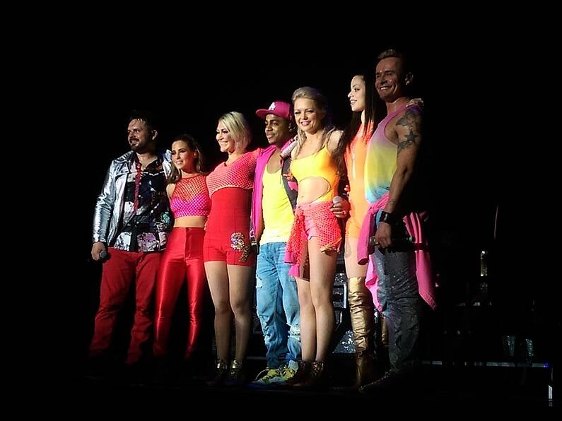 S Club 7 might reunite for arena tour