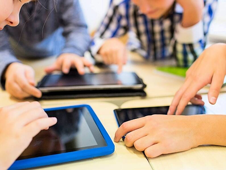 4/5 of South-East kids between 8 and 12 have social media accounts