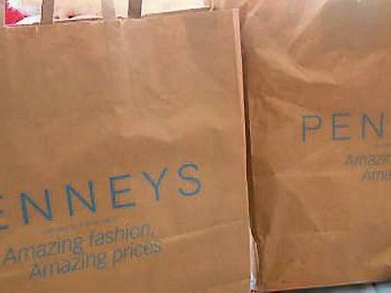 Penney's withdraws €12 hip flask bracelet in response to shoppers' concerns