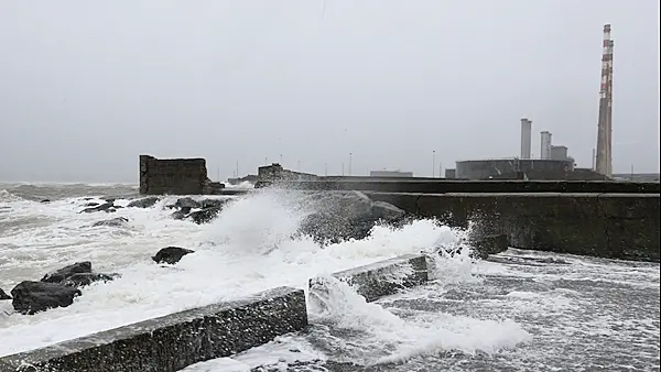 Storm Brendan: 'Gusts into the red just on the coast' in north-west; More than 30,000 without power