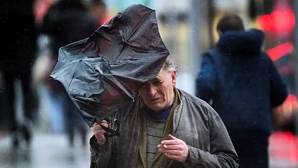 Storm Brendan: 'Gusts into the red just on the coast' in north-west; More than 30,000 without power