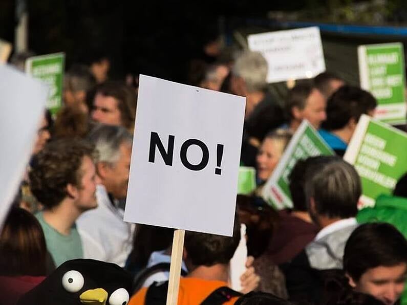 Waterford school secretaries go on strike with a rally being staged this morning