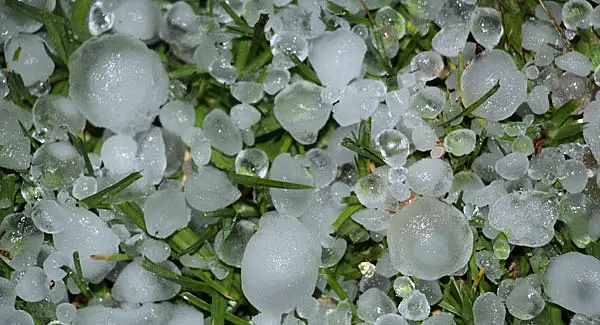 Storm Dennis: Hailstones the size of marbles fall in Kilkenny