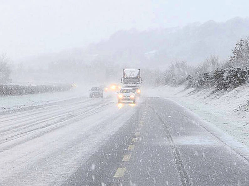 Motorists urged to be cautious as snow and ice warning in place for entire country