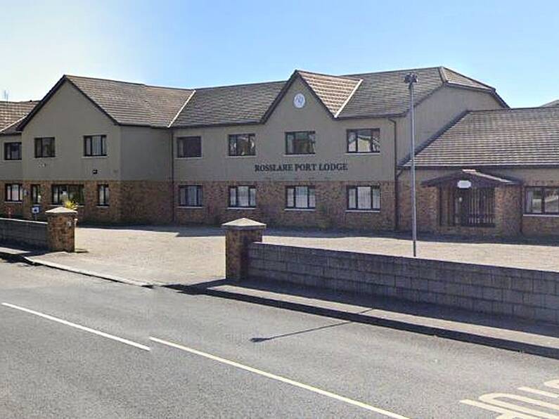 100 asylum seekers are to be housed at the Rosslare Port Lodge Hotel