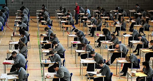 Teachers get go ahead to grade thousands of Leaving Cert Students