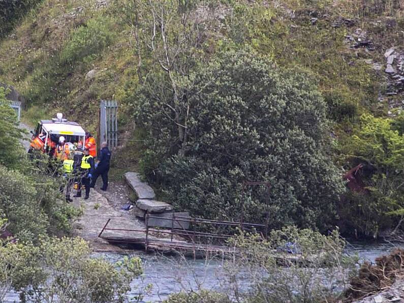 Brothers who died in tragic Tipperary diving accident to be buried tomorrow