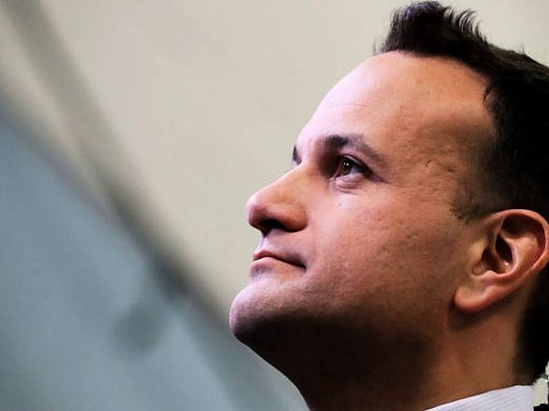 Dáil backs Leo Varadkar in confidence vote