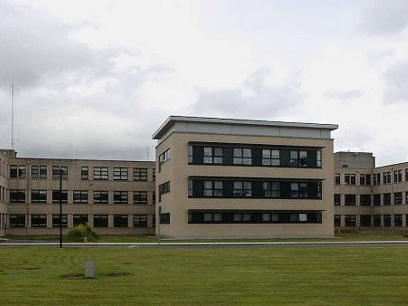 13 year old boy dies in 'tragic accident' at a school in Co. Kilkenny