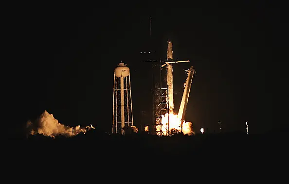 SpaceX Mission carries Irish schoolgirls' experiment