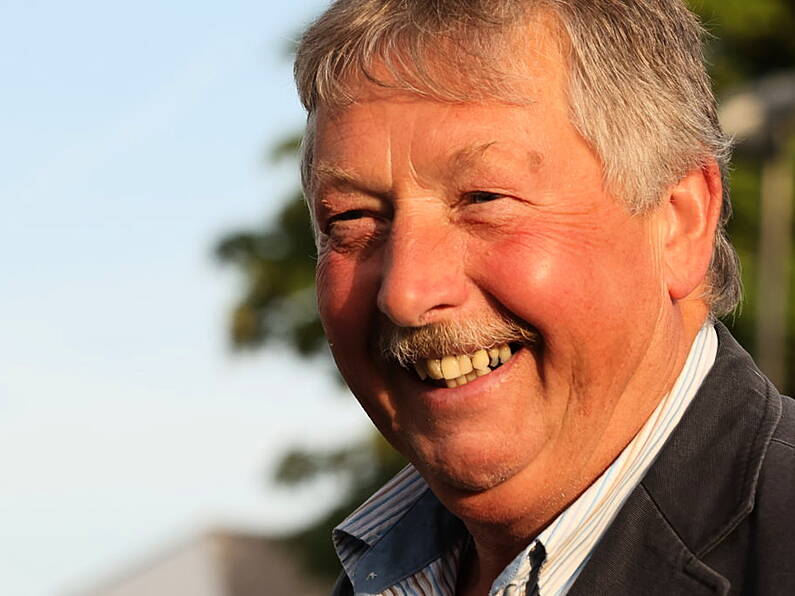 Sammy Wilson branded ‘moronic fool’ after latest Christmas carol tweet on Covid