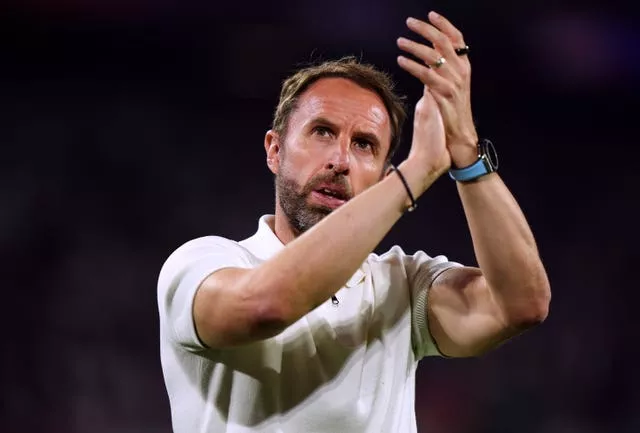 Gareth Southgate claps the fans after England's draw with Slovenia 