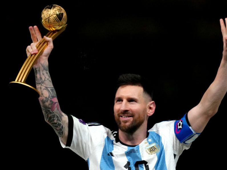 Report: Messi expected to win 8th Ballon d'Or award