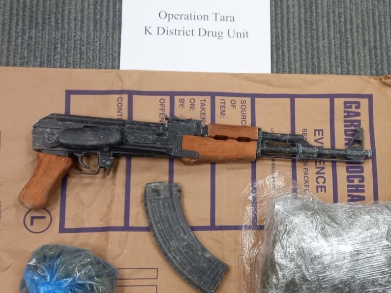Gardaí seize AK-47 and drugs worth €12,000 in targeted raid