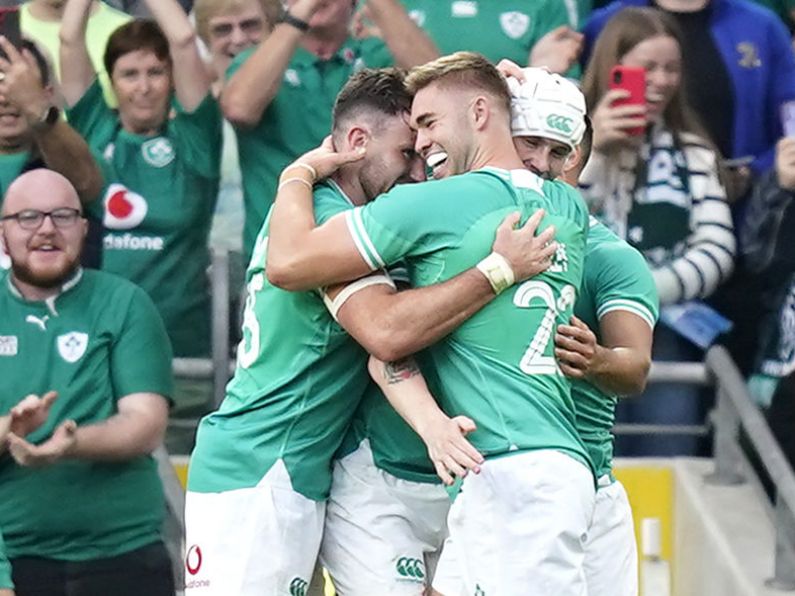 Ireland power past England as Keith Earls marks century with a try