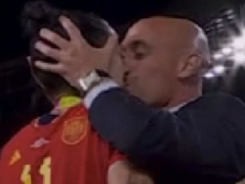 Spain's soccer chief apologises for kissing World Cup winner Jenni Hermoso