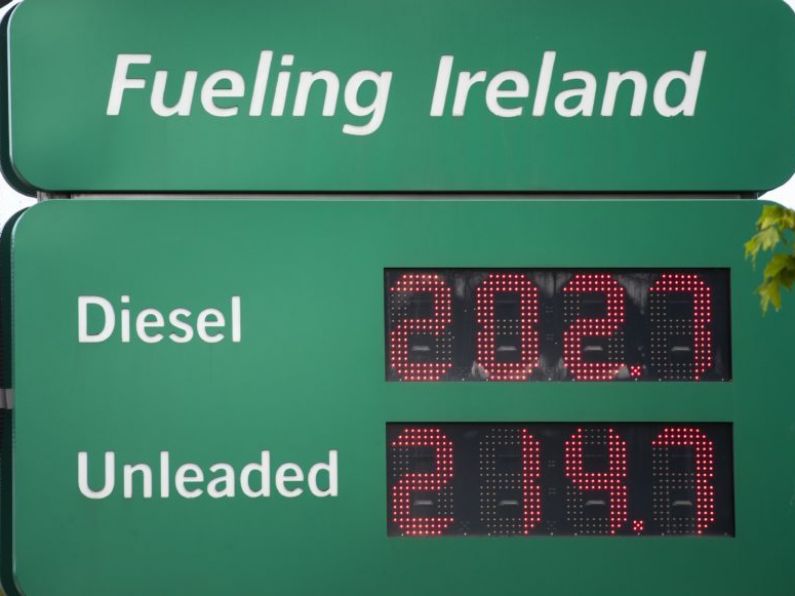 Fuel prices vary up to 20c across country amid call for ‘wartime-like’ supports