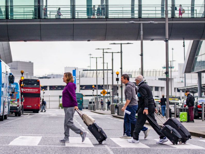 Army to be put on standby to help with security at Dublin airport