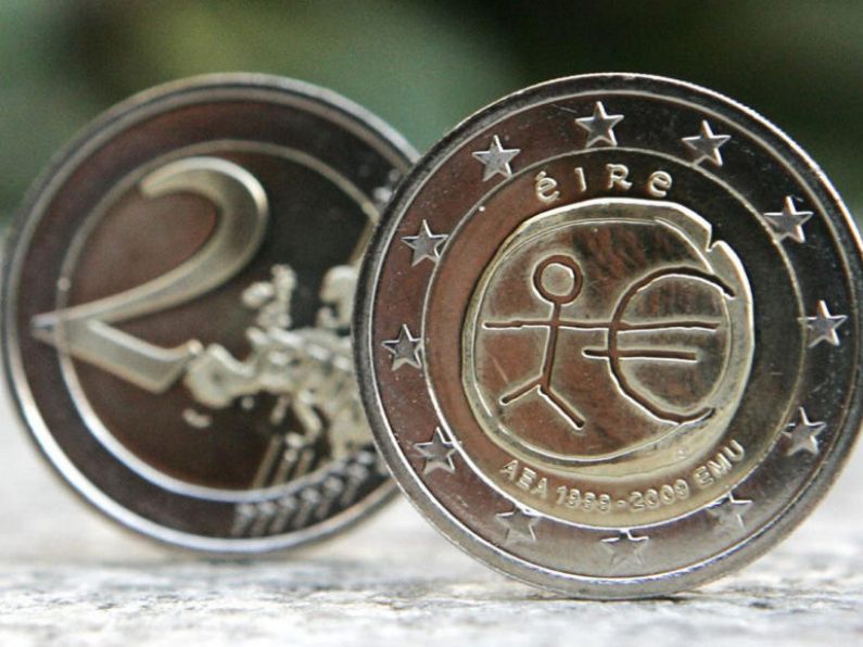 Gardaí warn public to be aware of fake €2 coins