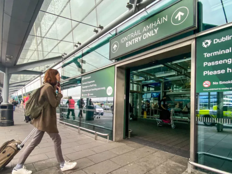 Man boards Aer Lingus flight at Dublin Airport without passport or boarding card