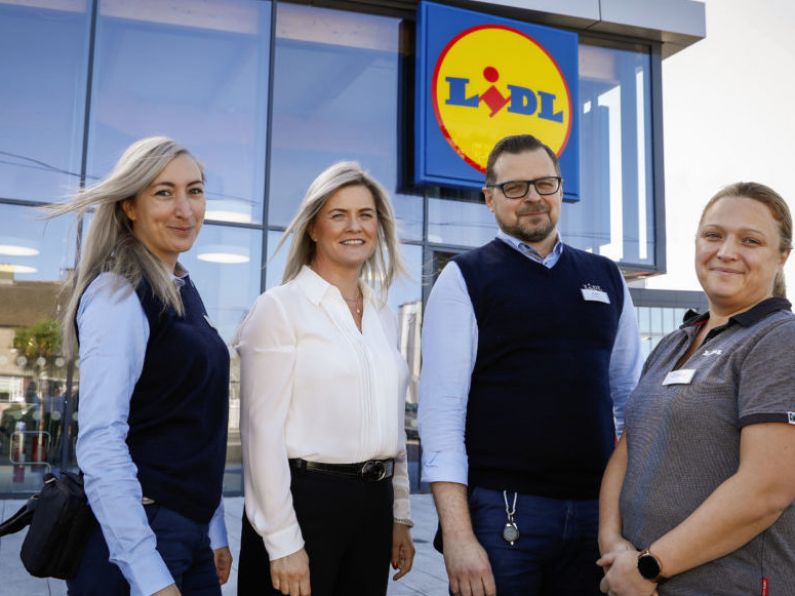 Lidl Ireland becomes first employer to commit to living wage for 2023