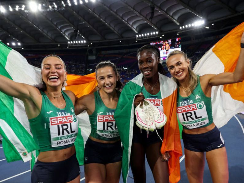 Irish Women's 4x4 400m team win silver medal at European Championships in Rome