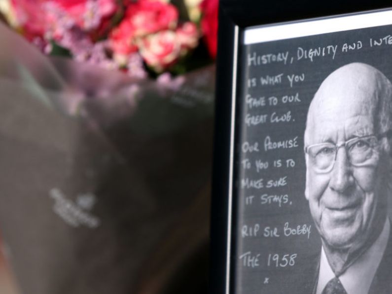 Man United to pay further tribute to Bobby Charlton on Tuesday