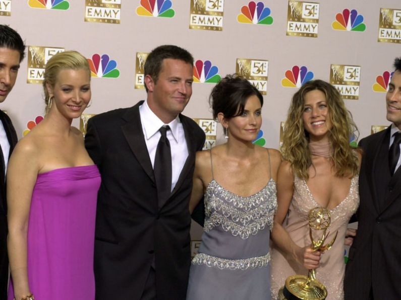 Lisa Kudrow thanks Matthew Perry for ‘best 10 years a person gets to have’