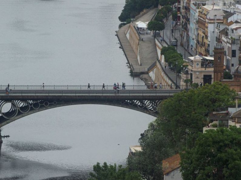 Irish tourist dies in Spain after falling off a bridge into a river