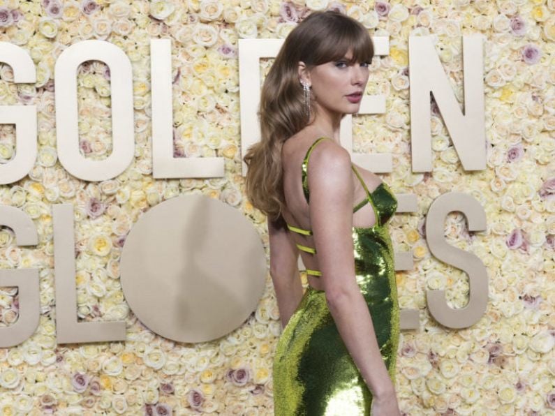 Taylor Swift deepfake images prompt US politicians to call for new laws