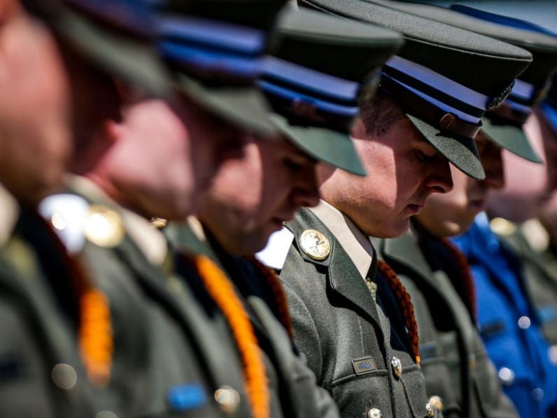 Defence Forces members now allowed to wear fake tan and have beards