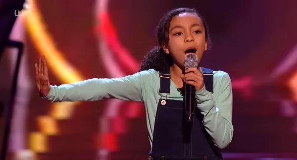 WATCH: 7-year-old Savannah from Dublin give it socks on the Voice Kids