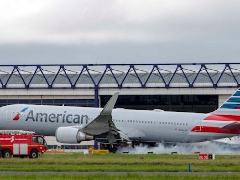 Transatlantic jet with 'odour' in cabin diverts to Shannon with ill cabin crew and passengers