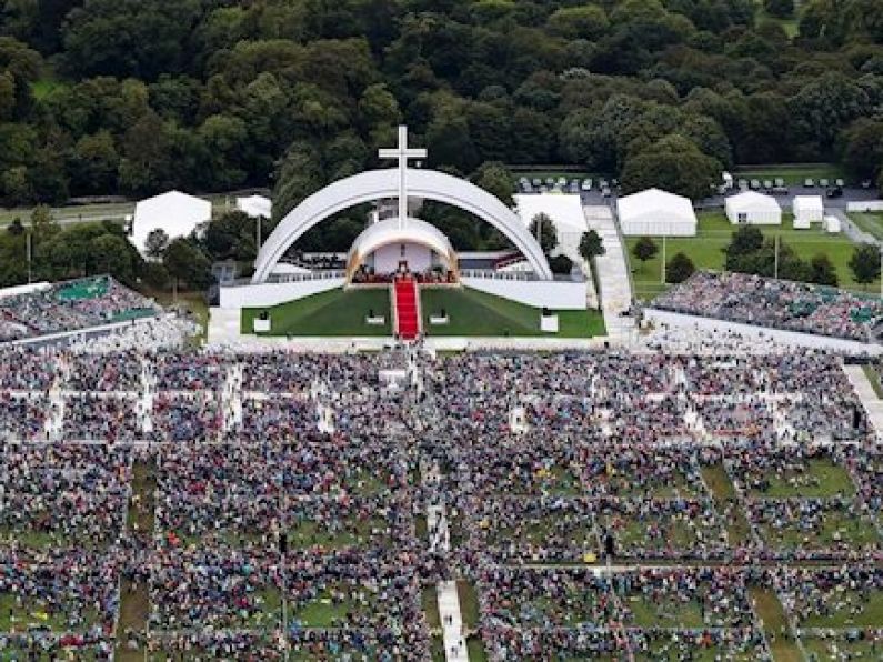 200,000 turn out for Phoenix Park mass - less than half the number expected