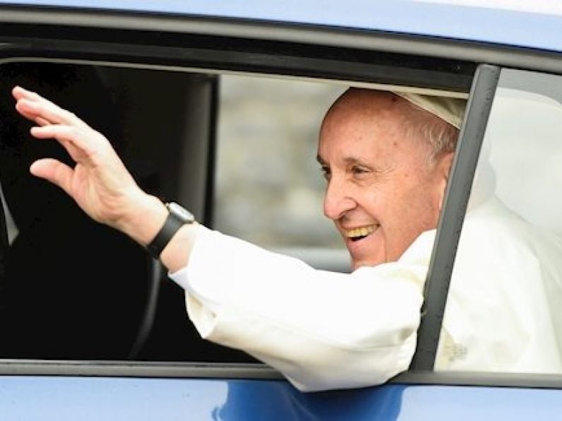 Pope Francis backs same-sex civil unions