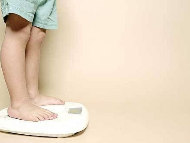 Call to weigh children in school to tackle obesity