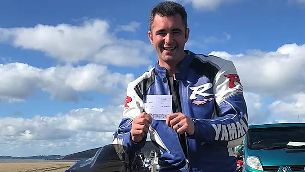 Watch this Clare man break the motorbike sand speed record