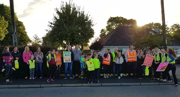 Students refused access to bus stage 10k walking protest to Trim school