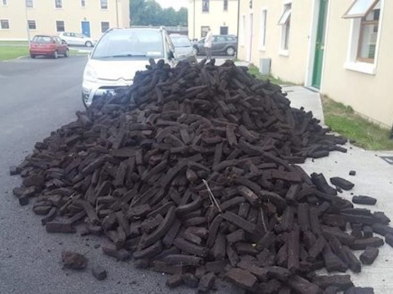 What a silly sod - Dublin man fails at ordering turf for the first time