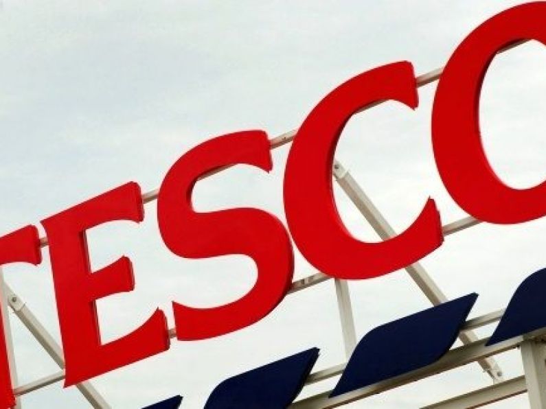 Tesco misses first-half profit targets