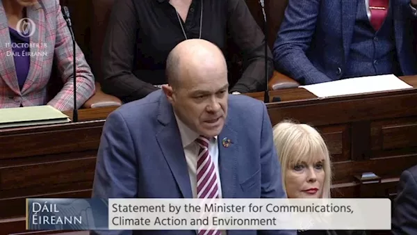 Communications Minister refuses to commit to deadline for National Broadband Plan