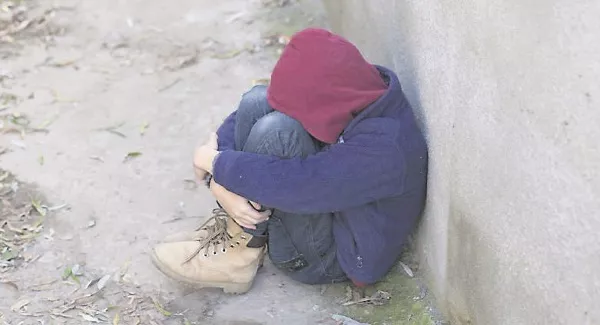 This short film highlights the bond between children and their pets during the homelessness crisis