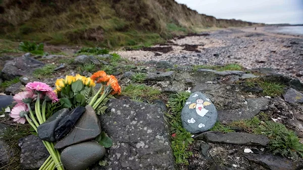 'This is not a criminal investigation' - Gardaí worried about 'health' of mother of baby girl found on beach