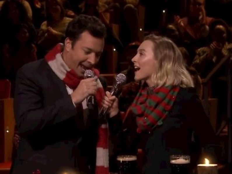 Jimmy Fallon and Saoirse Ronan stage an Irish pub lock-in and sing Fairytale of New York