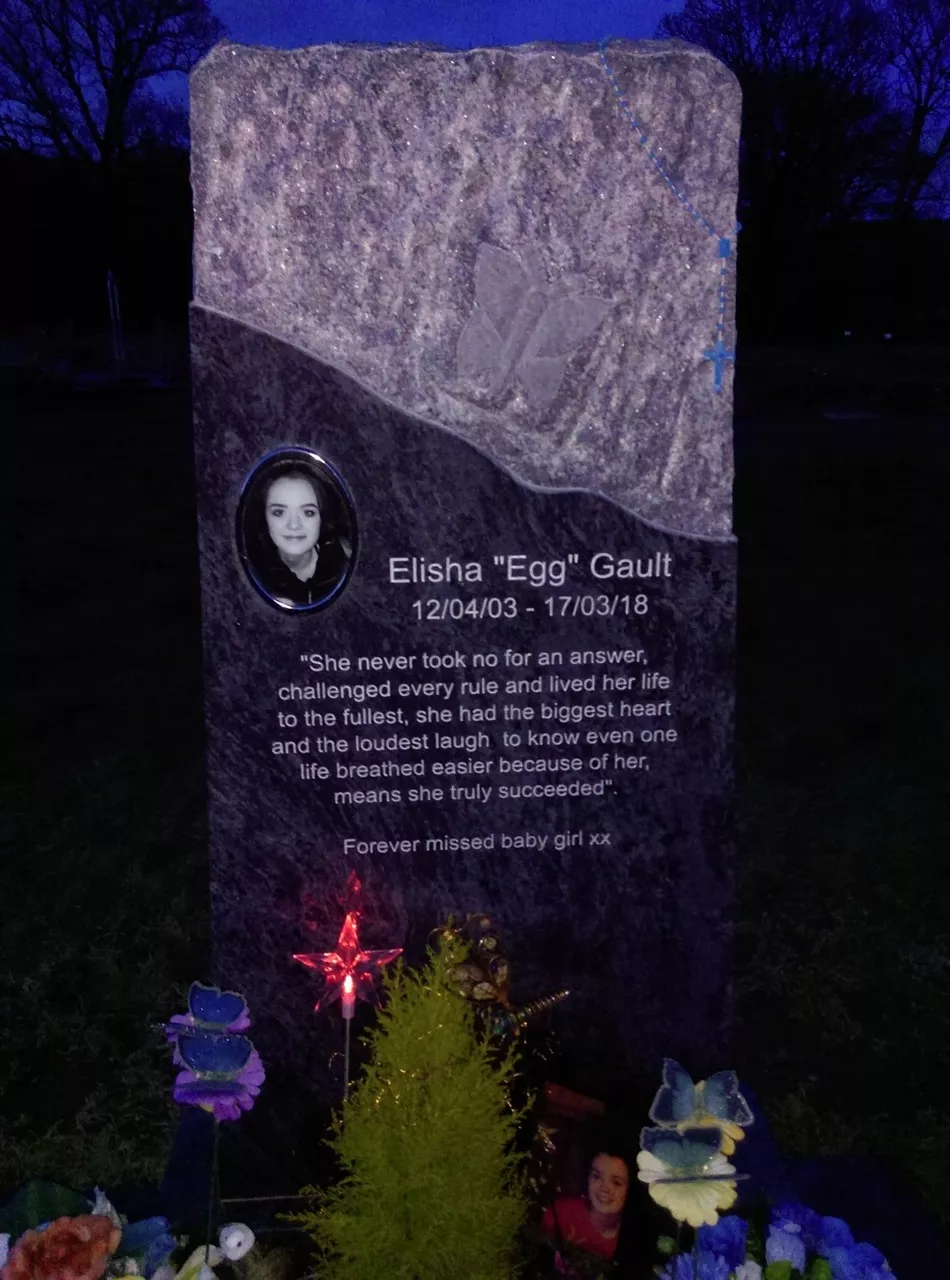 Elisha Gault's mother thanks anonymous donor who paid for tragic teen's headstone