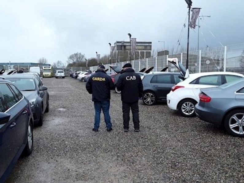 82 cars and over €40,000 seized in CAB raids in Tipp, Limerick and Dublin